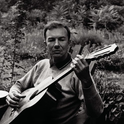 Pete Seeger - A Link In The Chain